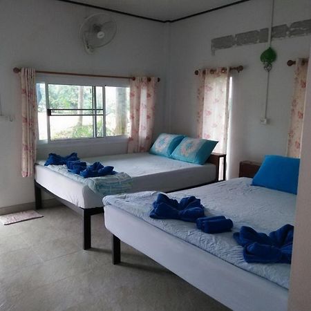 Koh Phayam Greentawan Resort Exterior photo