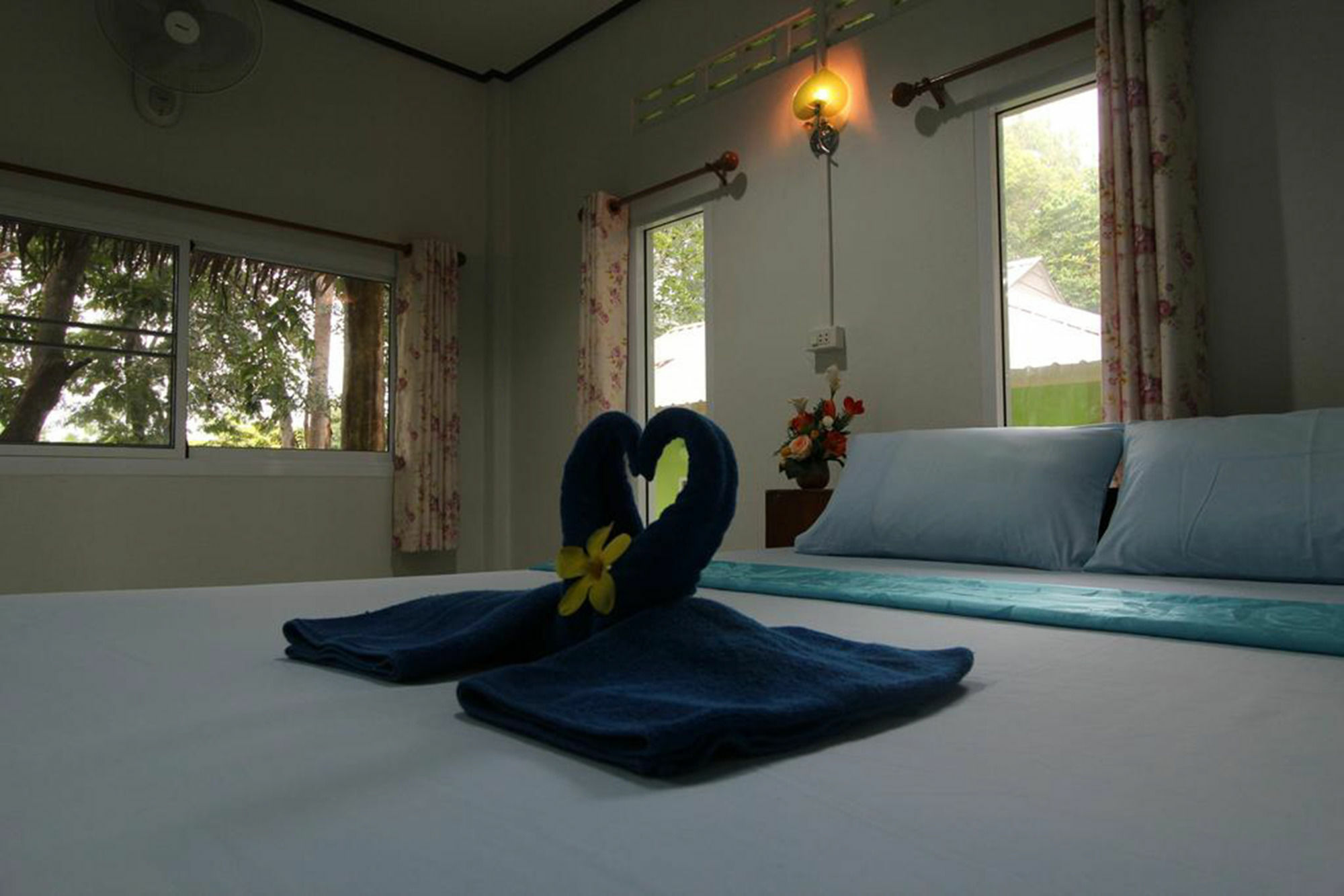 Koh Phayam Greentawan Resort Exterior photo