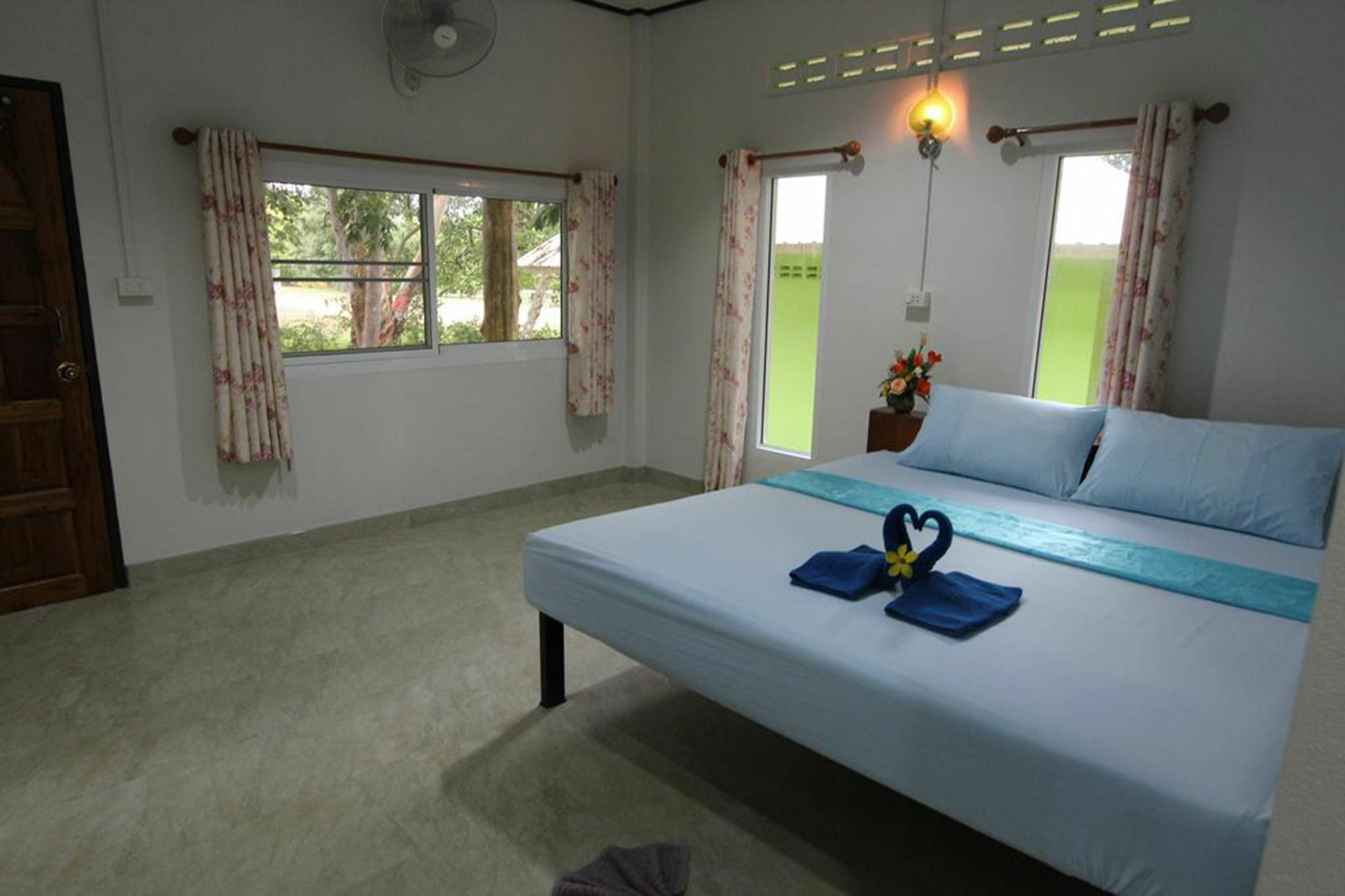 Koh Phayam Greentawan Resort Exterior photo