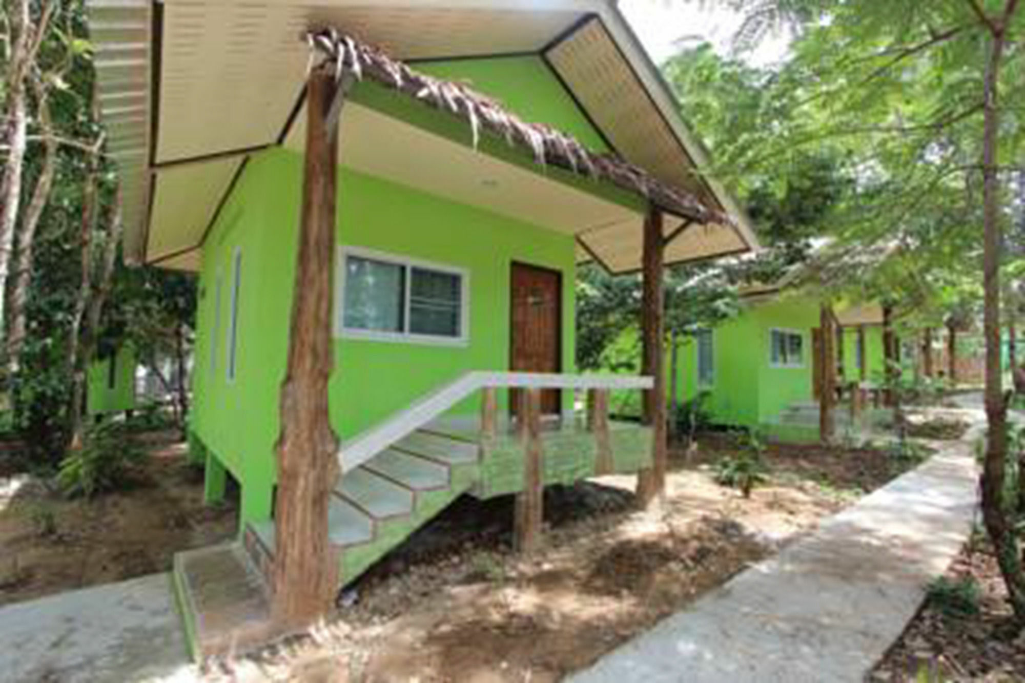 Koh Phayam Greentawan Resort Exterior photo